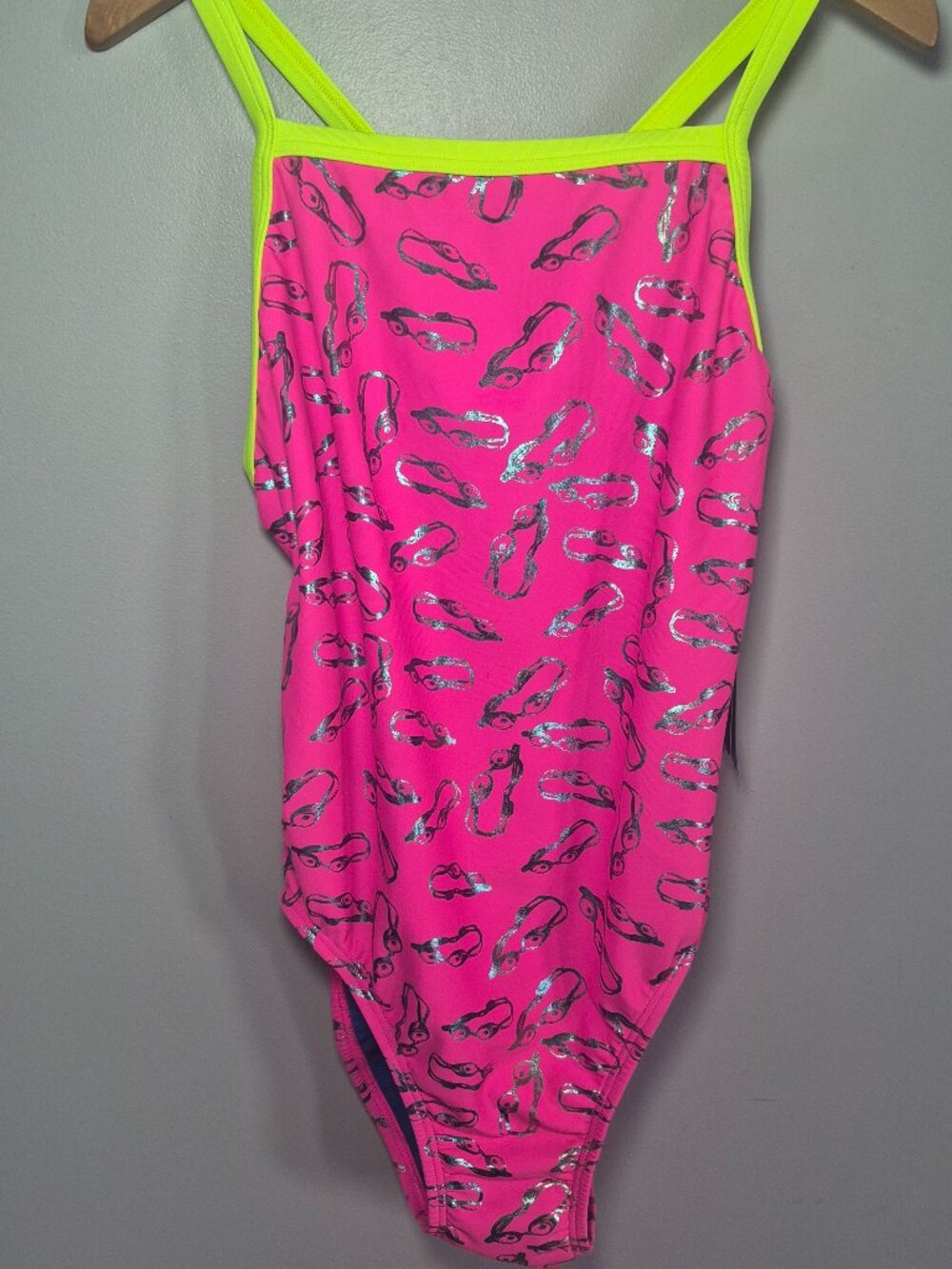 NWT Speedo Pro LT One Piece Swimsuit Pink Goggles Print Size 30